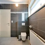 With Jacuzzi & Sauna 500m From Villa